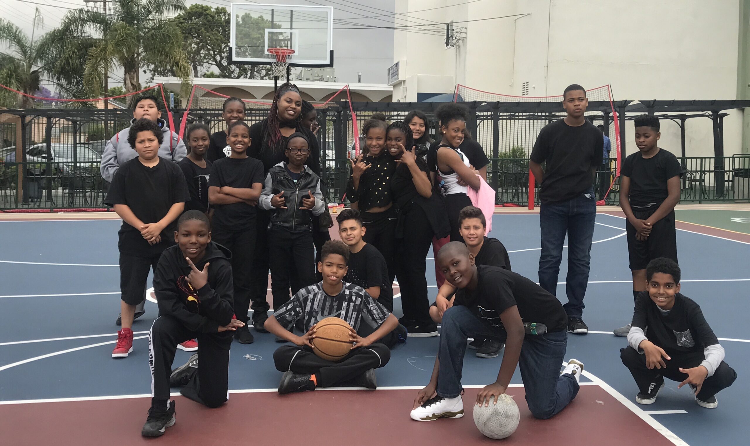 sports team posing for a photo